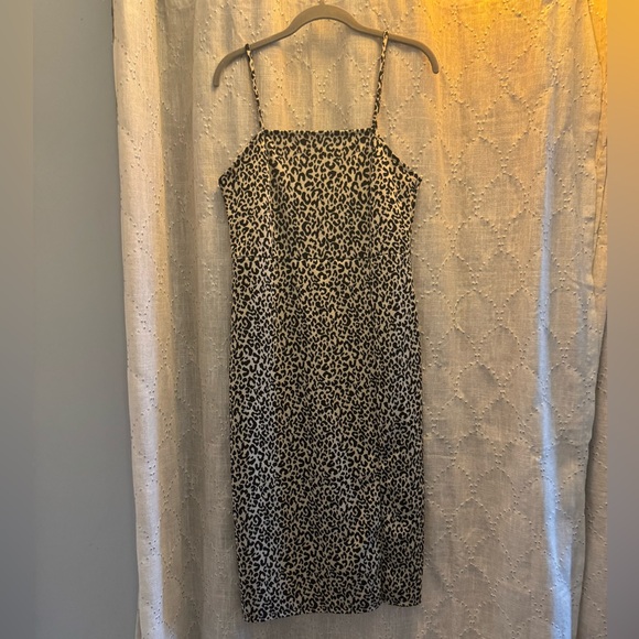 New: Zara Animal Print Form Fitting Sleeveless Side Slit Midi Dress - Picture 3 of 6